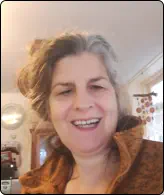 Gerda Girardi, behandelaar bij Wellness Centrum Oosterhout. Met persoonlijke aandacht en deskundigheid helpt zij cliënten op weg naar meer ontspanning en welzijn.