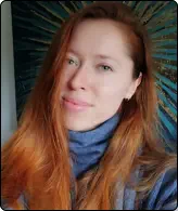 Izzy Murre biedt ontspanningsmassage, sportmassage, cupping, hotstone massage en Thaise stoelmassage bij Wellness Centrum Oosterhout.